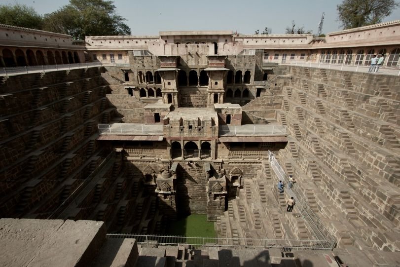 abhaneri stepwell (2)